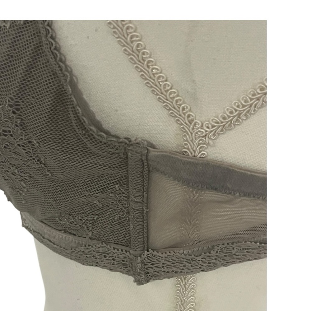 Victoria’s Secret XL front clasp grey lace bralette EUC - Picture 5 of 13